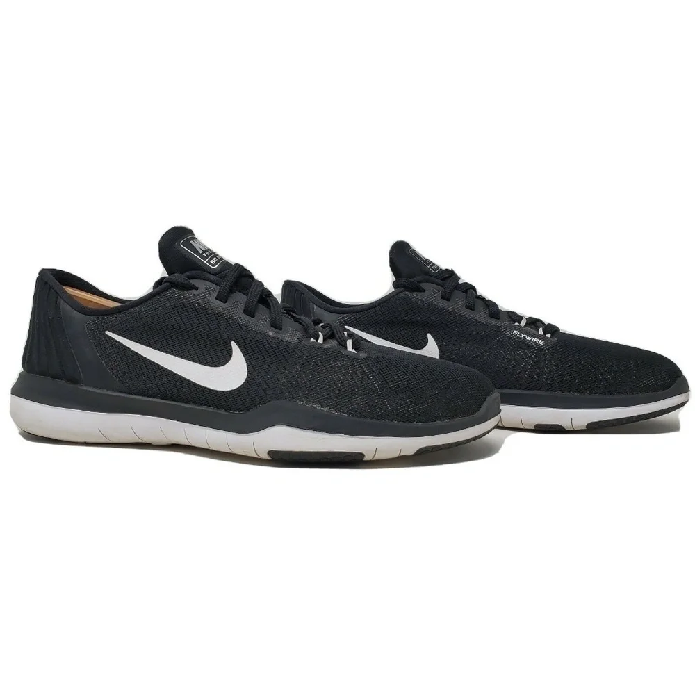 NIKE Training Flex Supreme TR 5 Flywire Womens